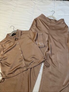 House of Harlow 1960 Satin Two-Piece Set in Taupe